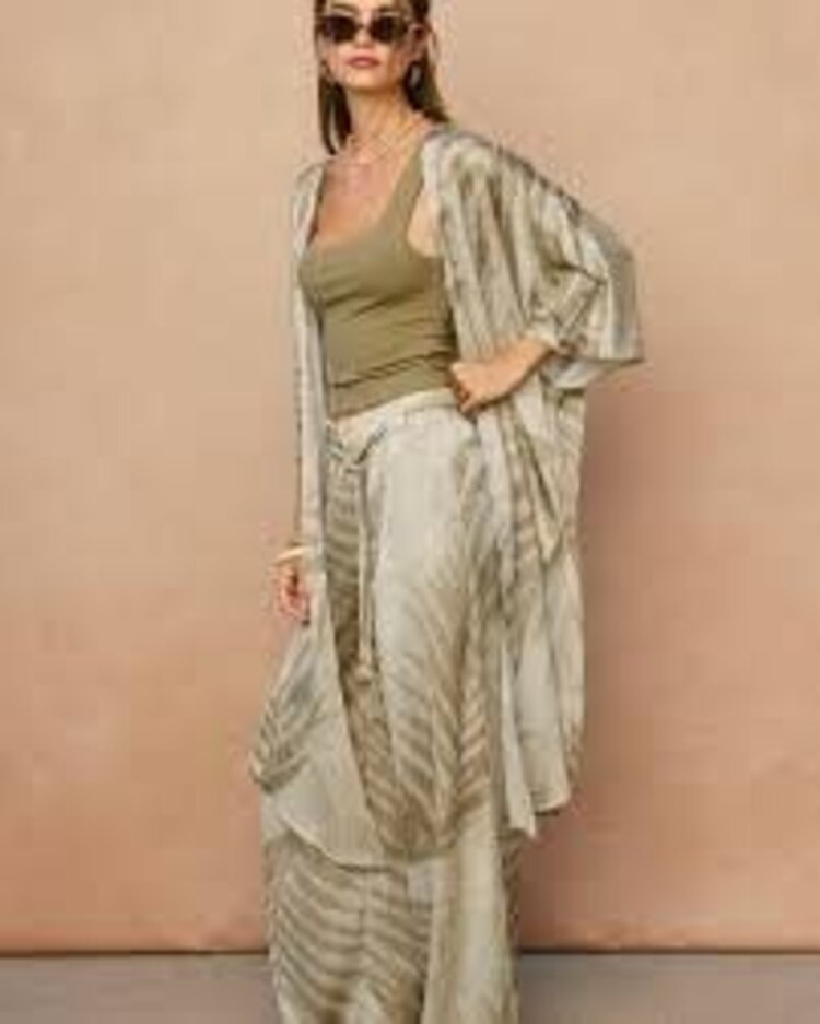 Palm Print Kimono
