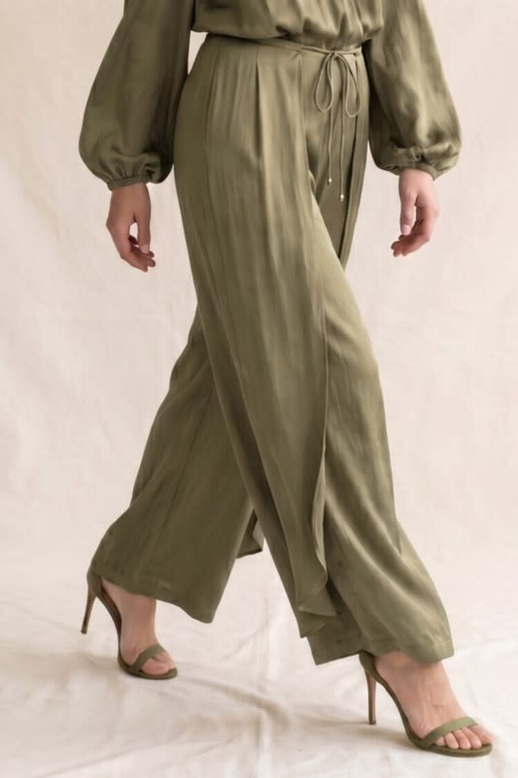 Silky Wide Leg Pants