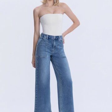 High Rise Elastic Wide Leg Jeans