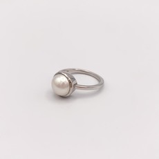 JBA. Silver Pearl Hermosa Ring