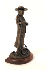 Consignment Willa Cather Sculpture