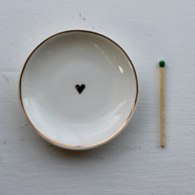 Round Trinket Tray with Small Heart