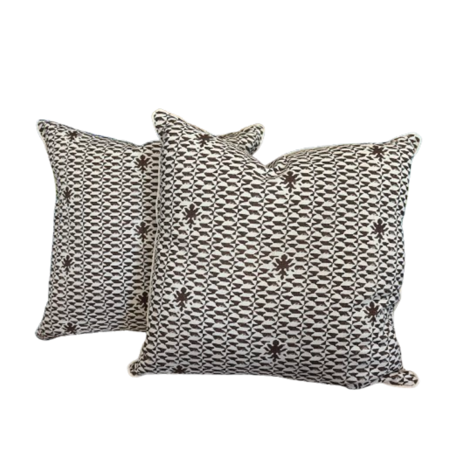 Pair of Quadrille Carlo II Pillows
