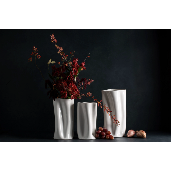 S. Grace Flutter Vase Med