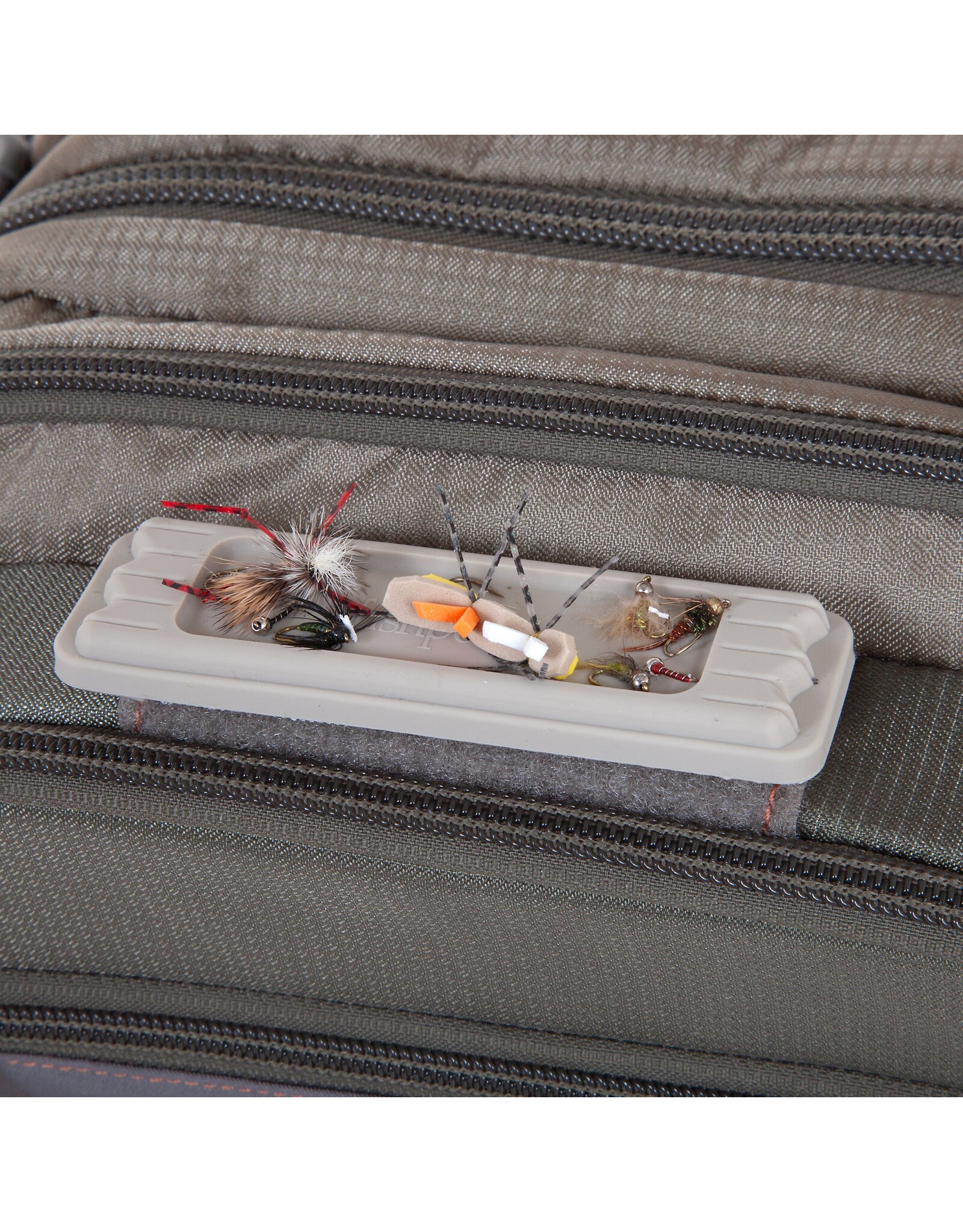 FISHPOND Tacky Fly Dock MagPad
