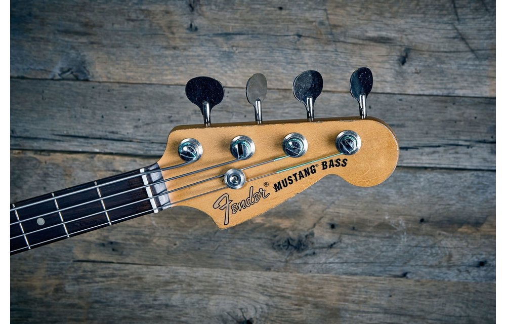 Fender JMJ Road Worn Mustang Bass Faded Daphne Blue - Used