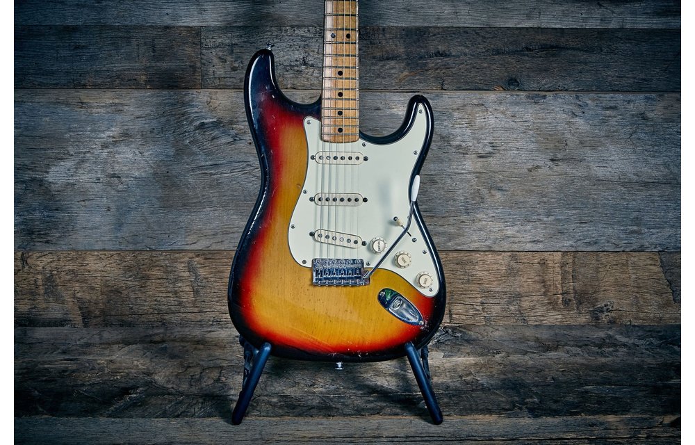 Fender Stratocaster 1972 3-Tone Sunburst