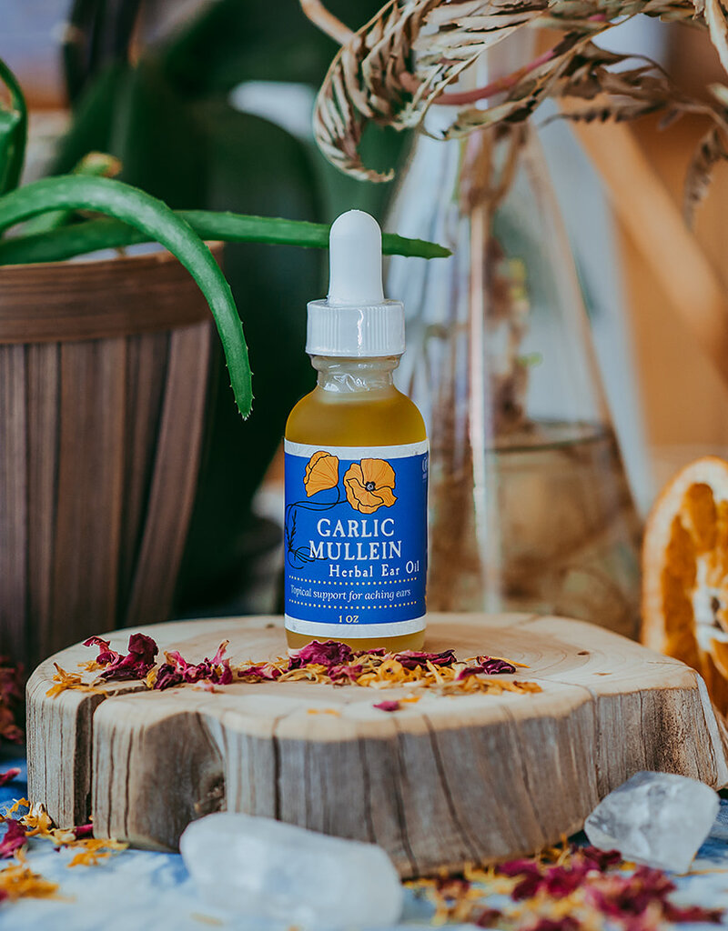 Golden Poppy Herbs Garlic & Mullein Ear Oil, 1/2 oz