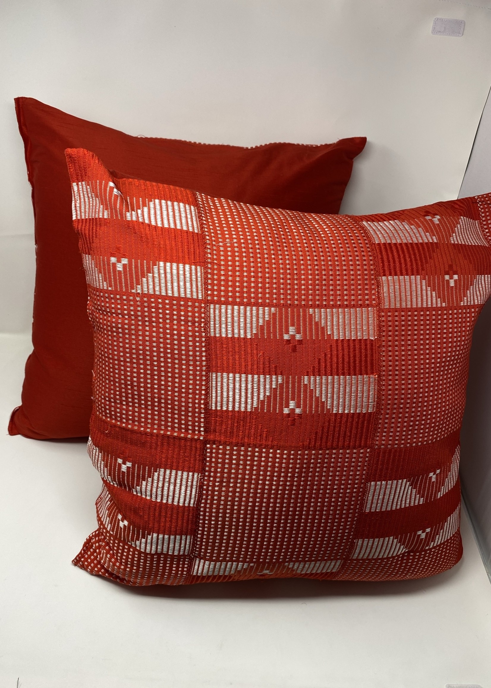 KENTE CLOTH THROW PILLOW