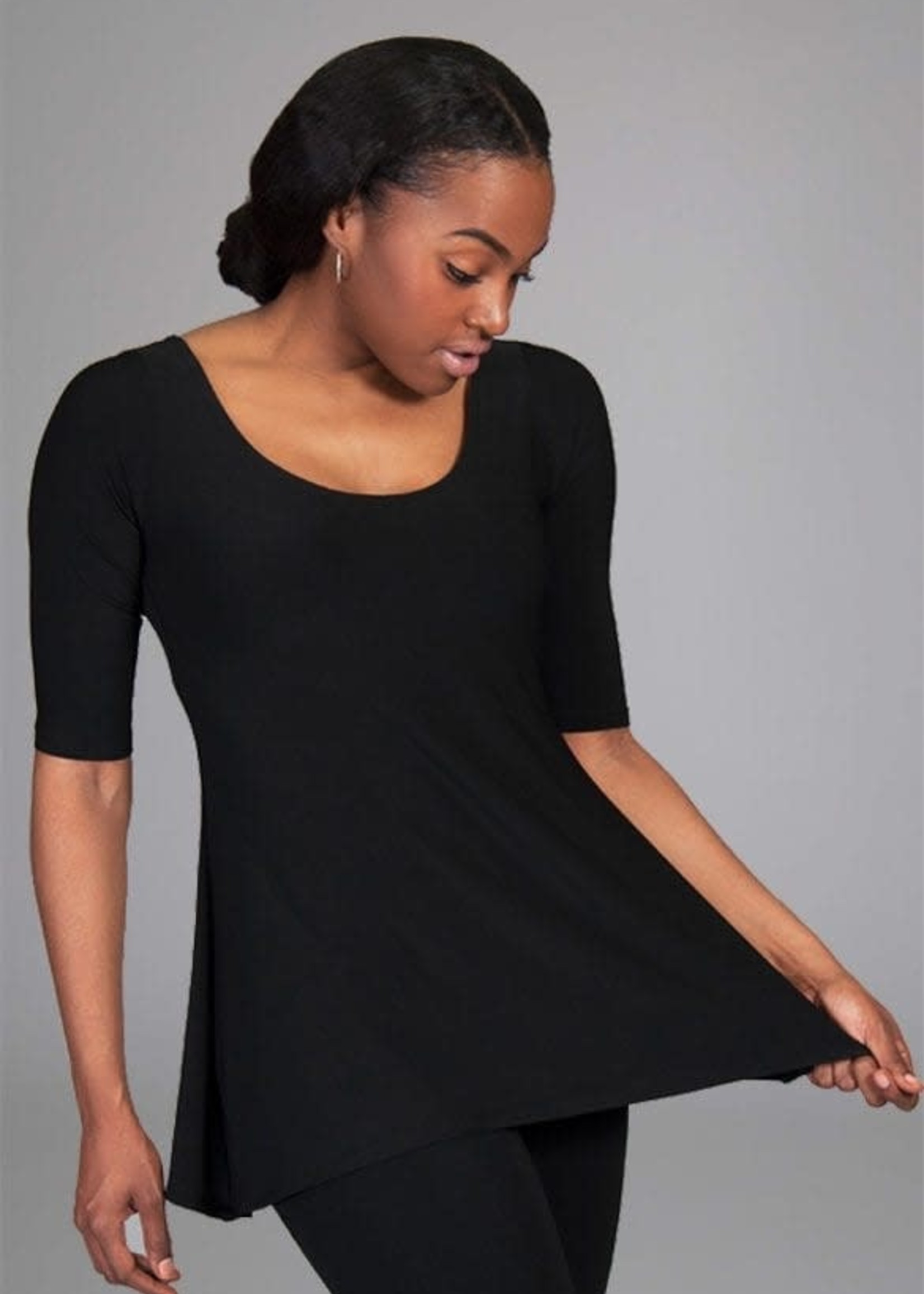 SARAH KUENYEFU W SHIRT -MIDLENGTH SLEEVES (Couture Jersey)