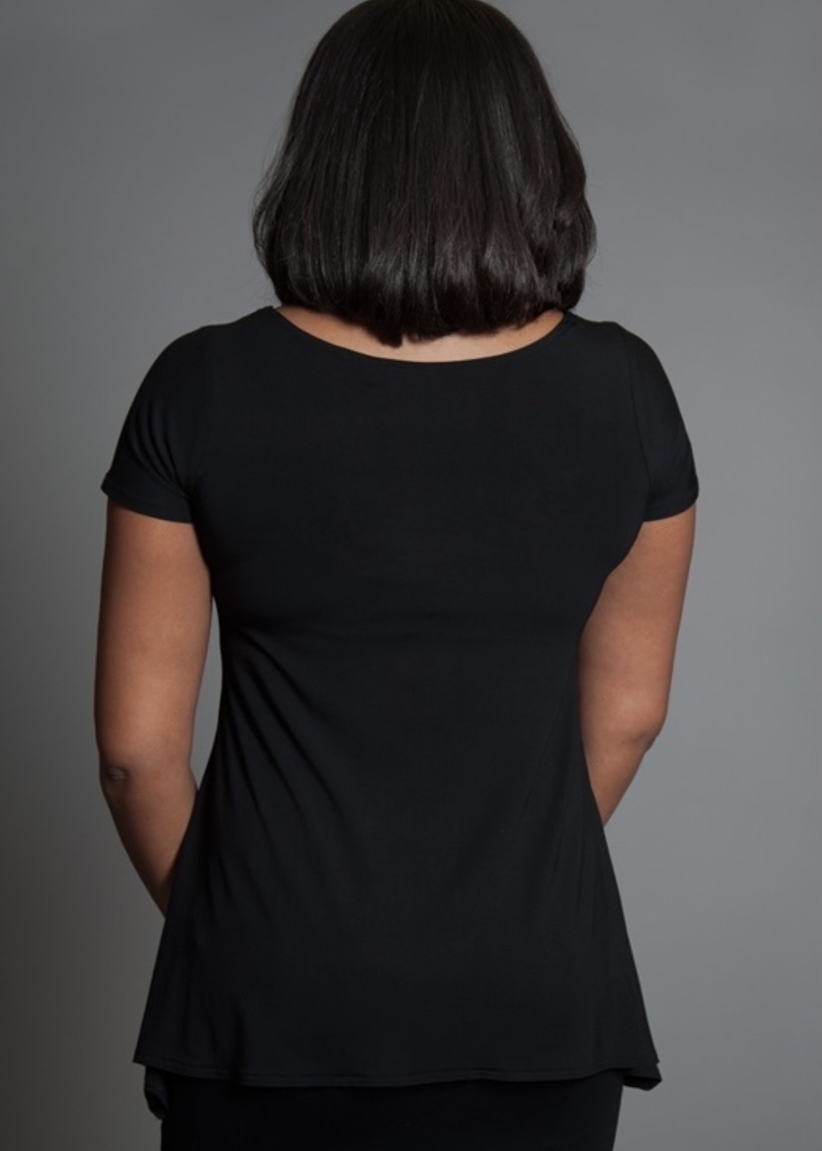 SARAH KUENYEFU W SHIRT CAP SLEEVE/BAMBOO KNIT