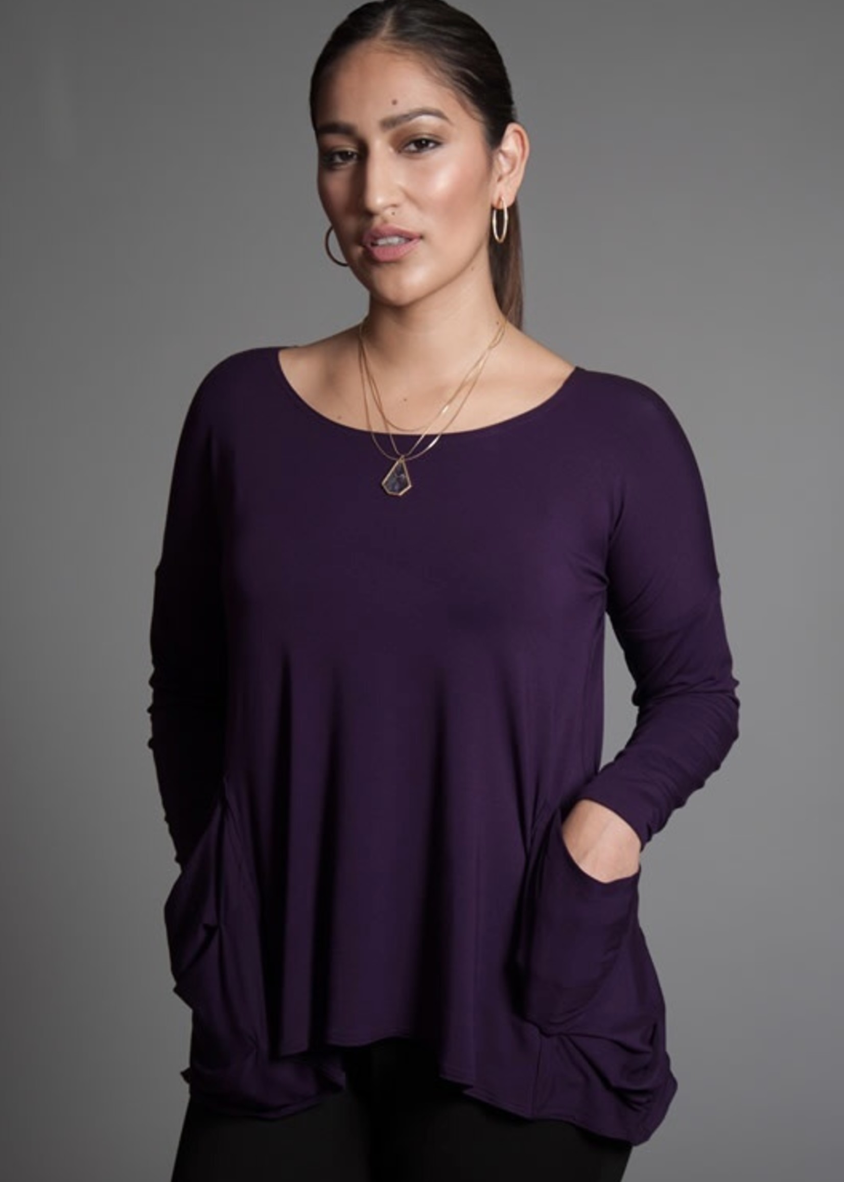 SARAH KUENYEFU POCKET TOP -BAMBOO/LONG SLEEVES