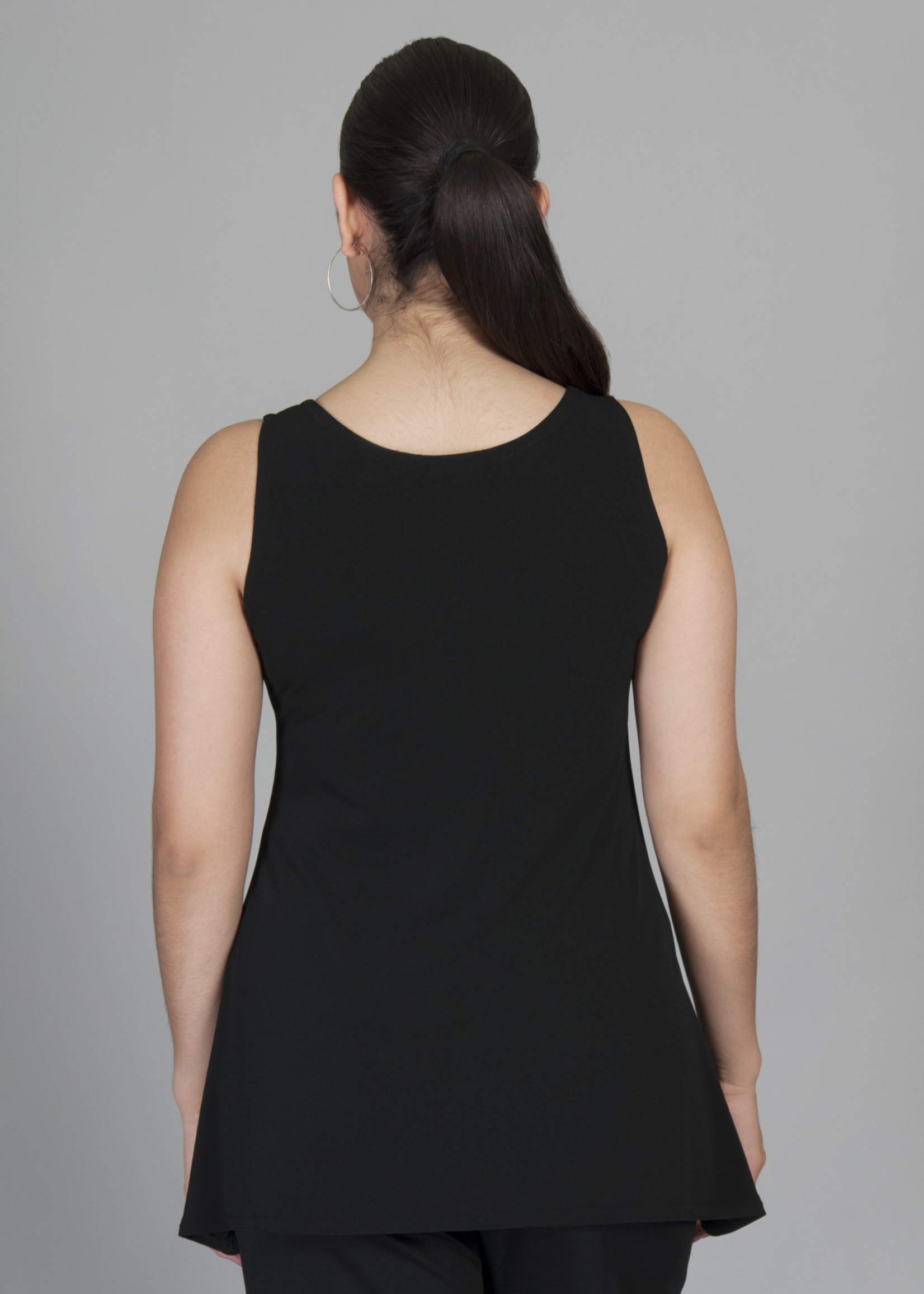 SARAH KUENYEFU W SHIRT SLEEVELESS/BAMBOO KNIT