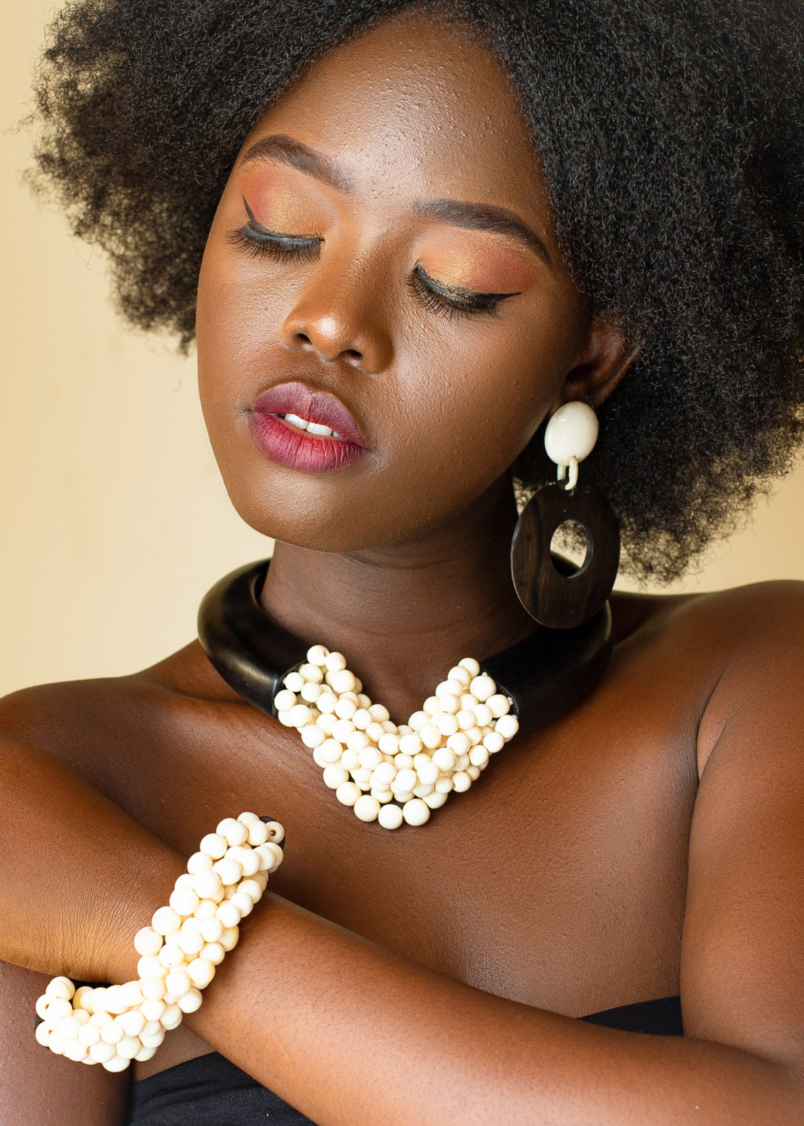 BONE AND EBONY NECKLACE