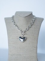 HEART LINK NECKLACE