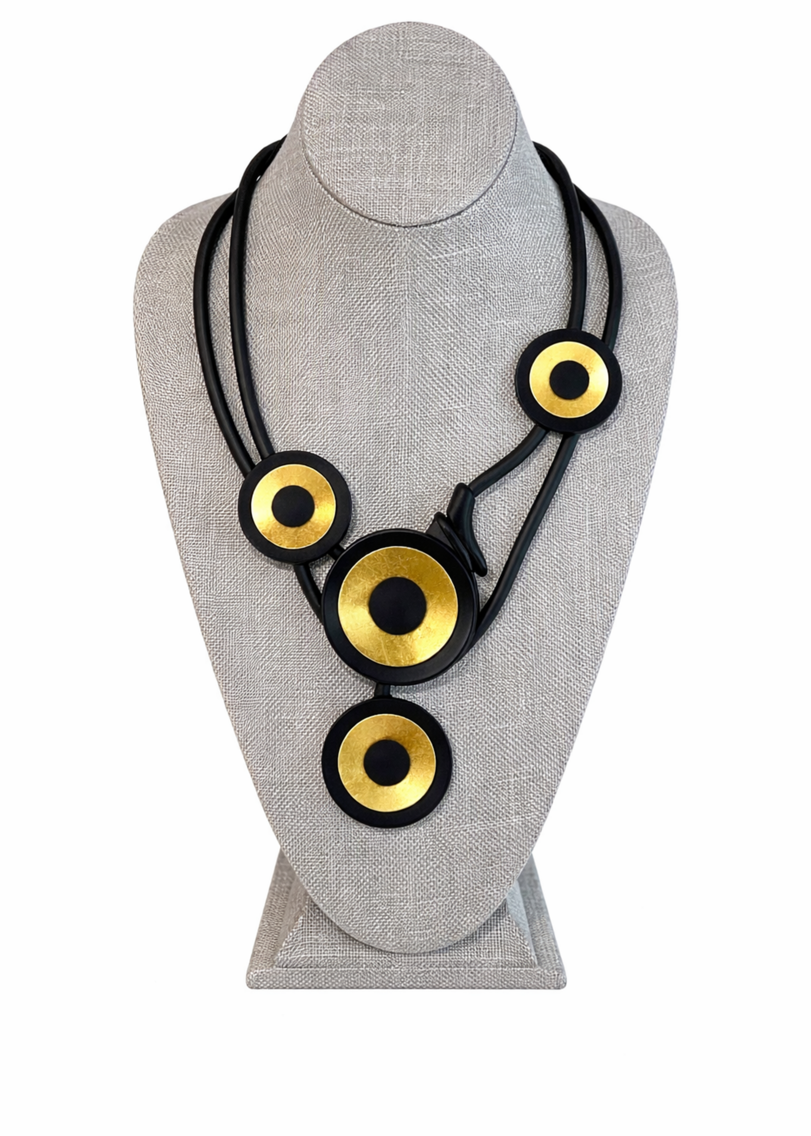 Ebony Halo Necklace
