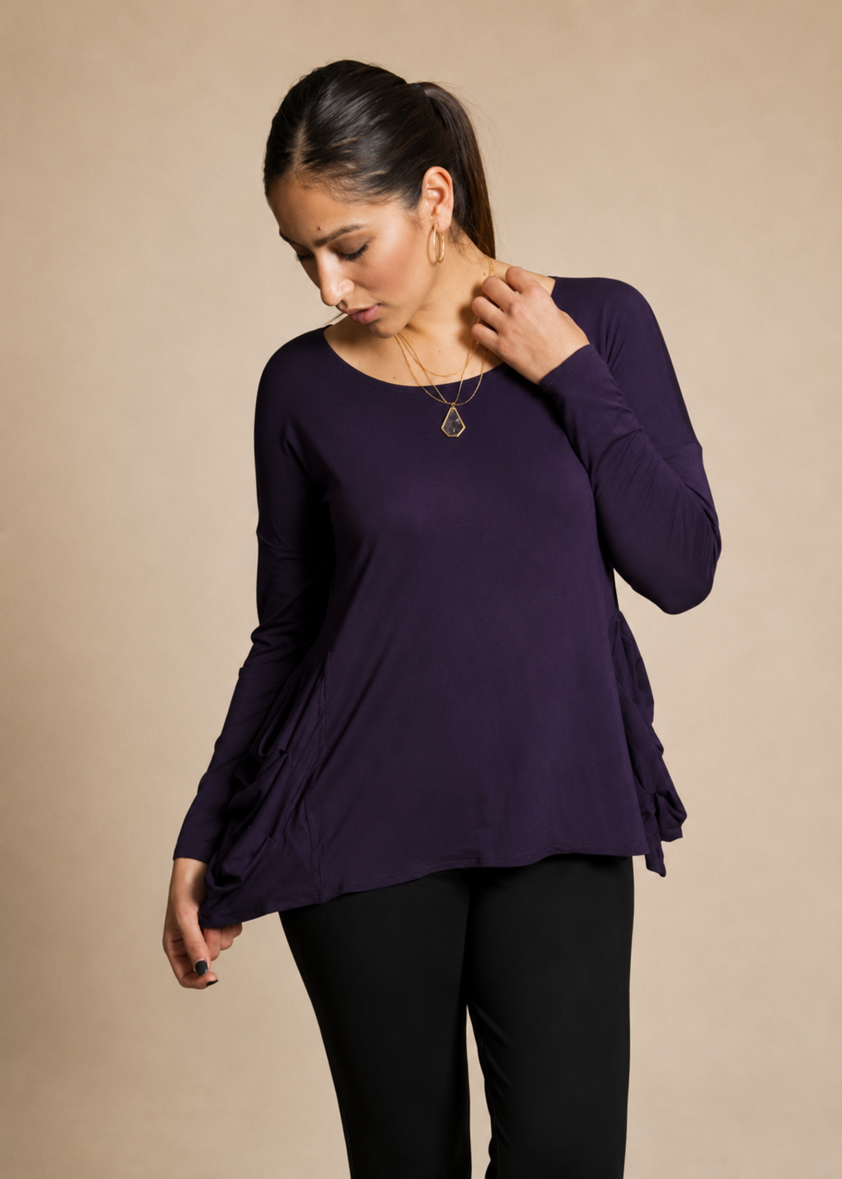 SARAH KUENYEFU POCKET TOP -BAMBOO/LONG SLEEVES