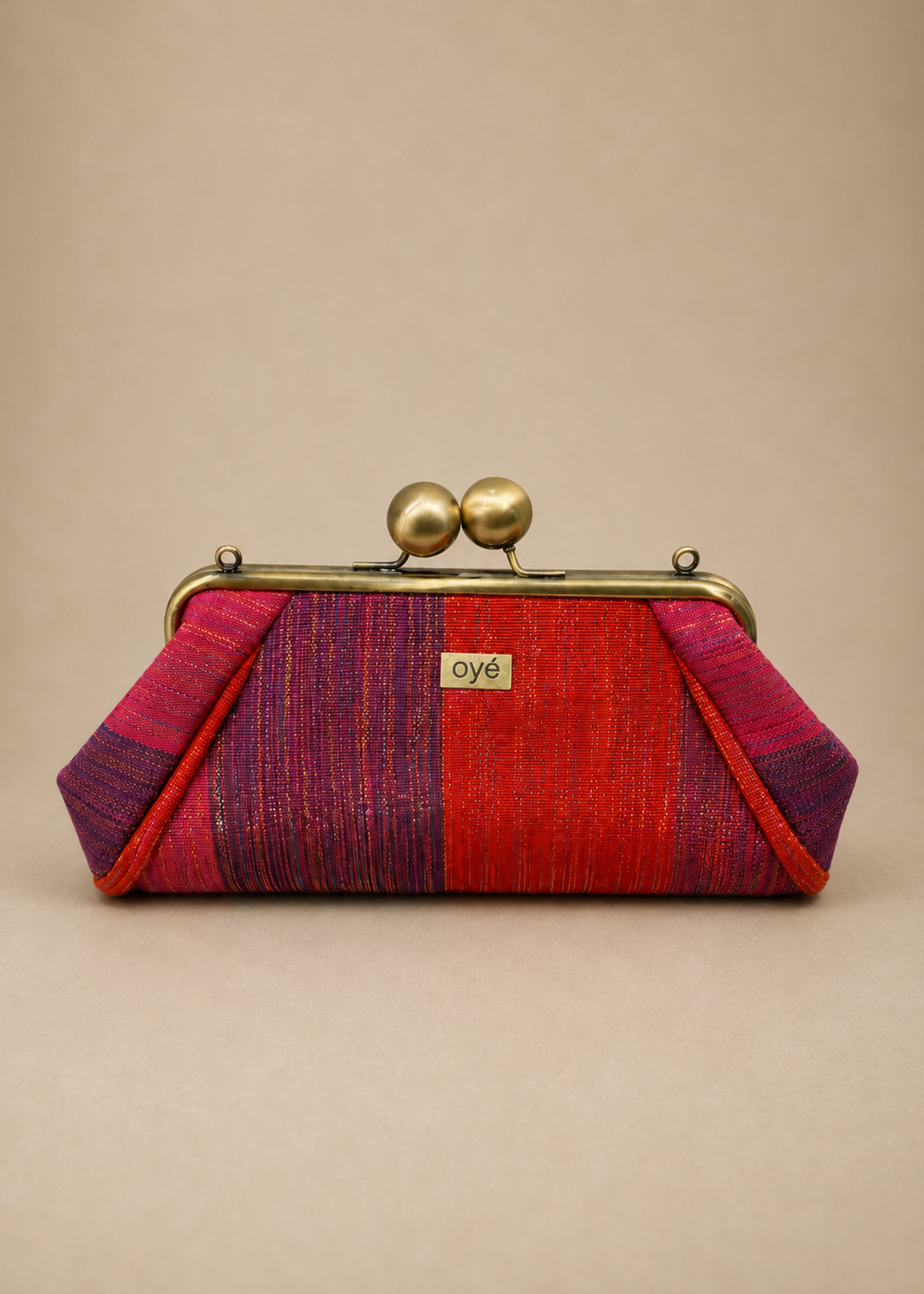 Oye Clutch Crossbody