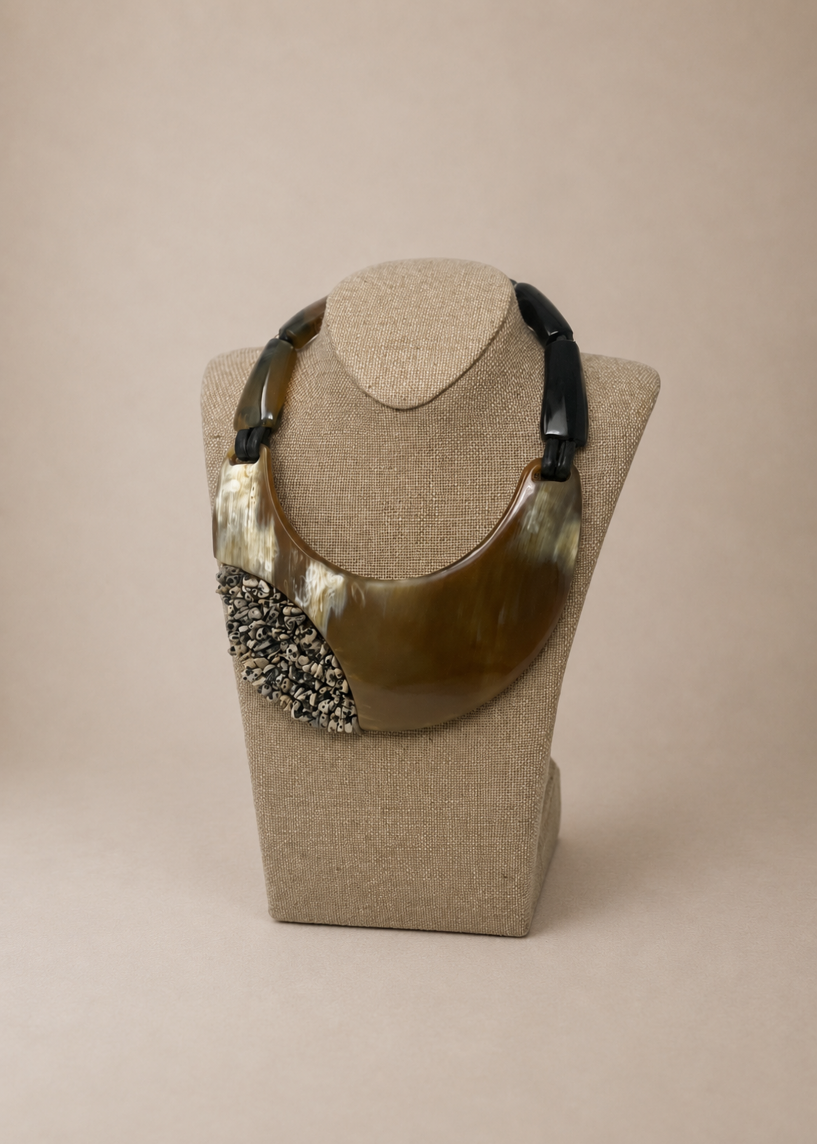 SKC WIDE-HORN W/ BEAD