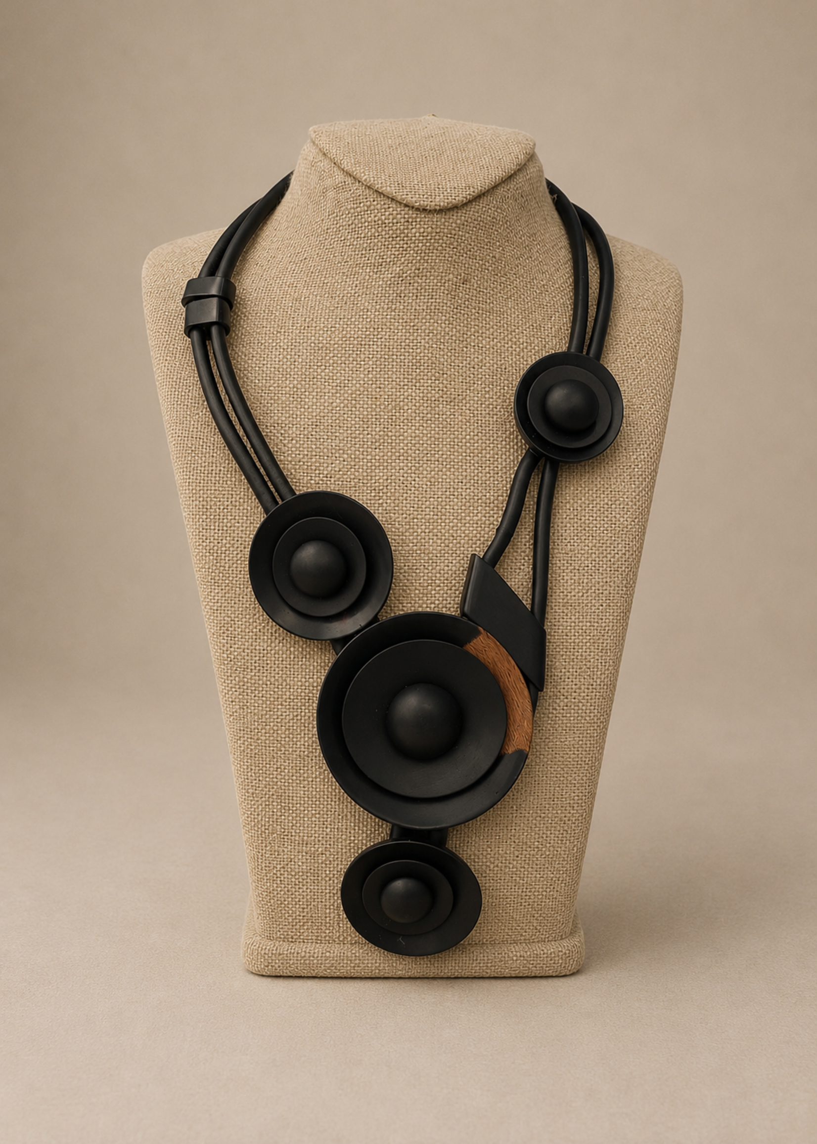 Ebony Halo Necklace