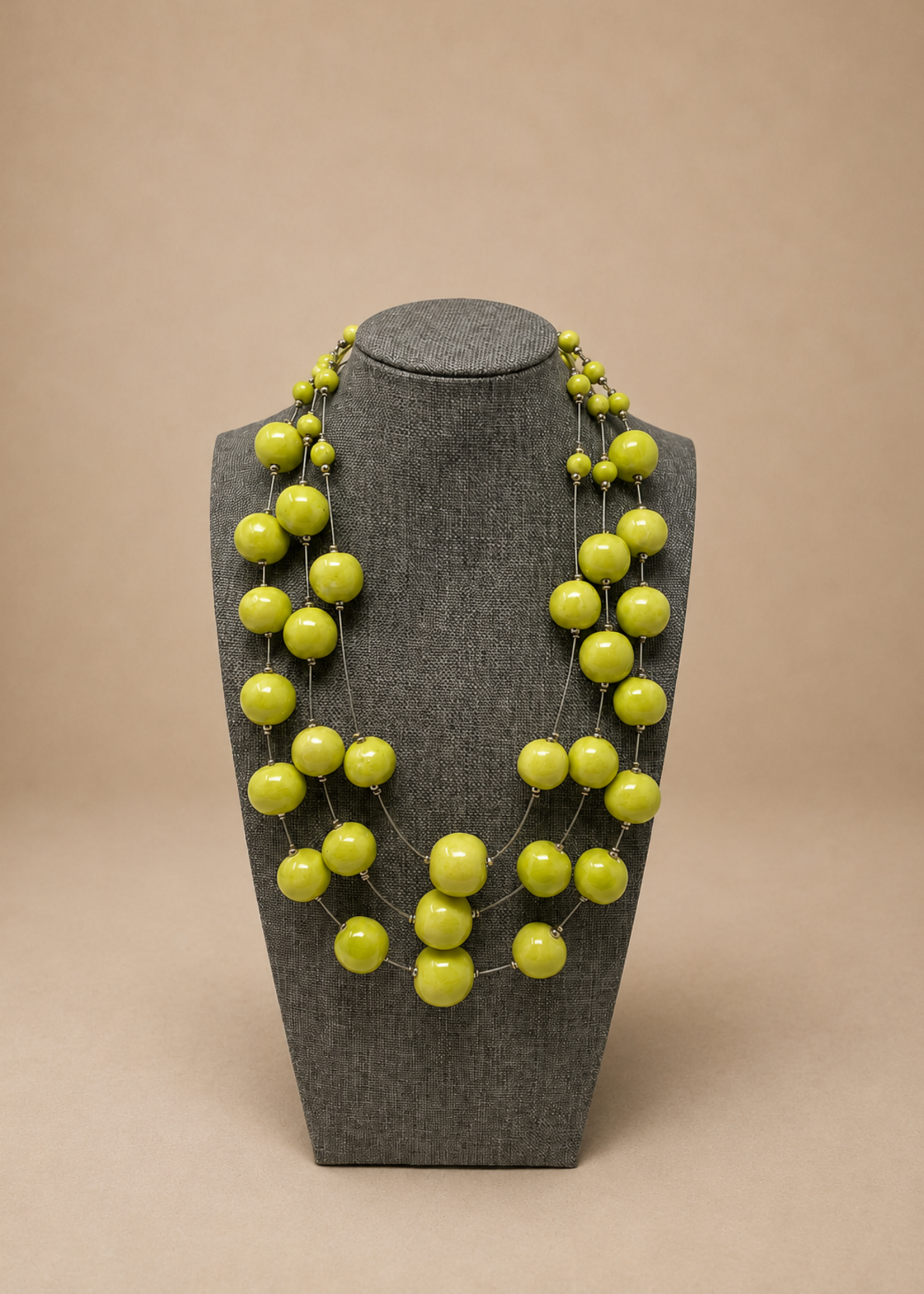 SKC 3 TIERED BEADED NECKLACE