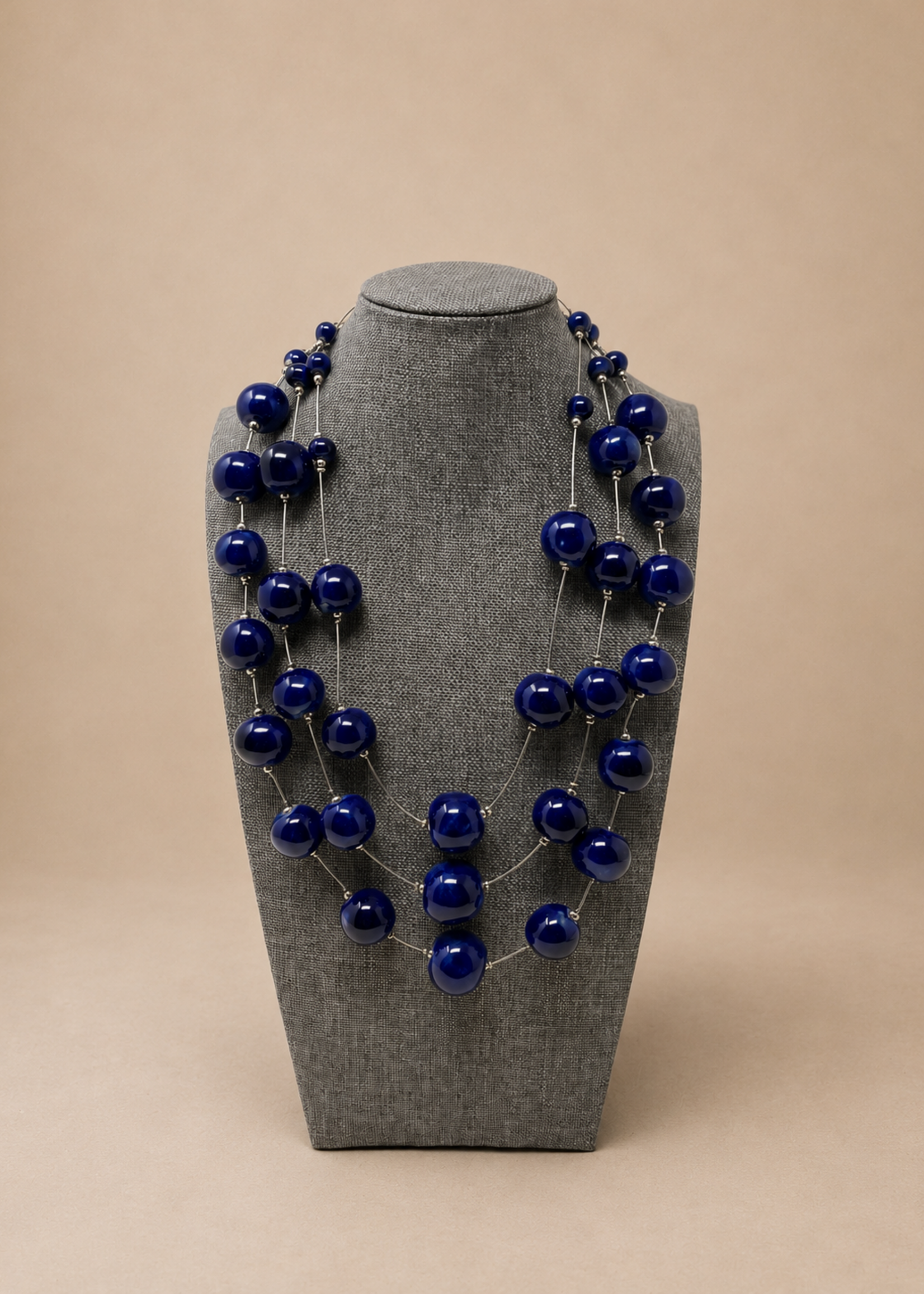SKC 3 TIERED BEADED NECKLACE