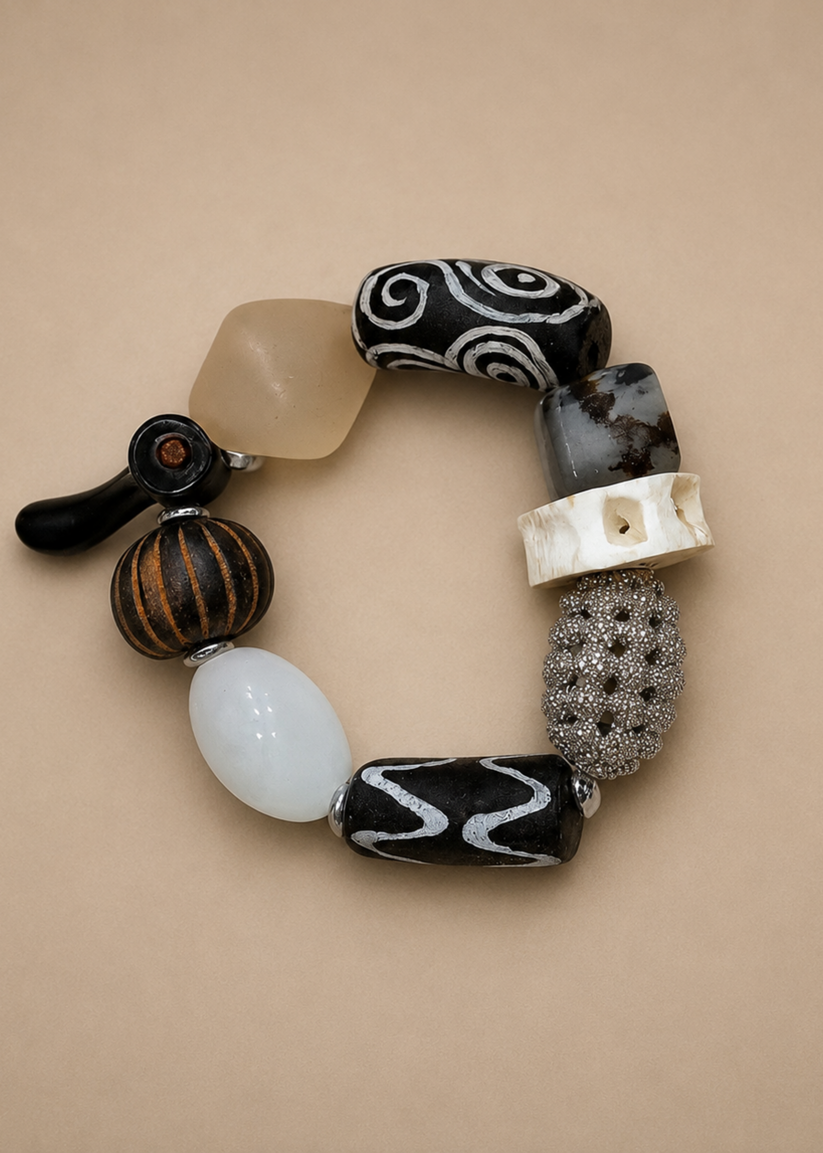 GHANA TRADE BEADS BRACELET