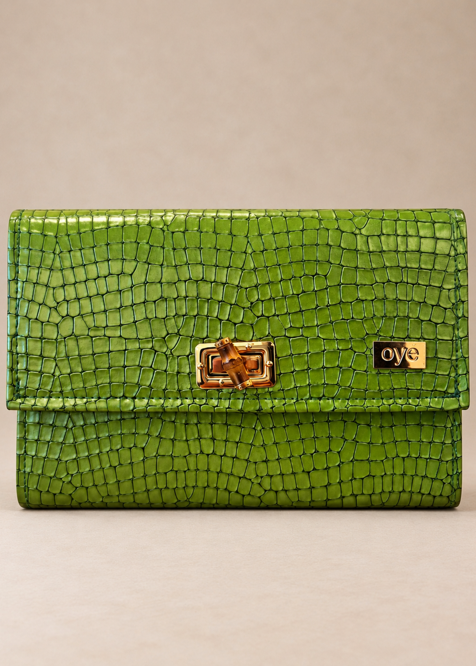 Mansa Oye Clutch Bag