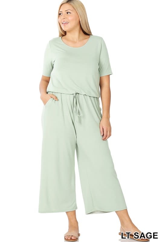 Capri Jumpsuit with Pockets Plus - Enterprise Crossing LLC.