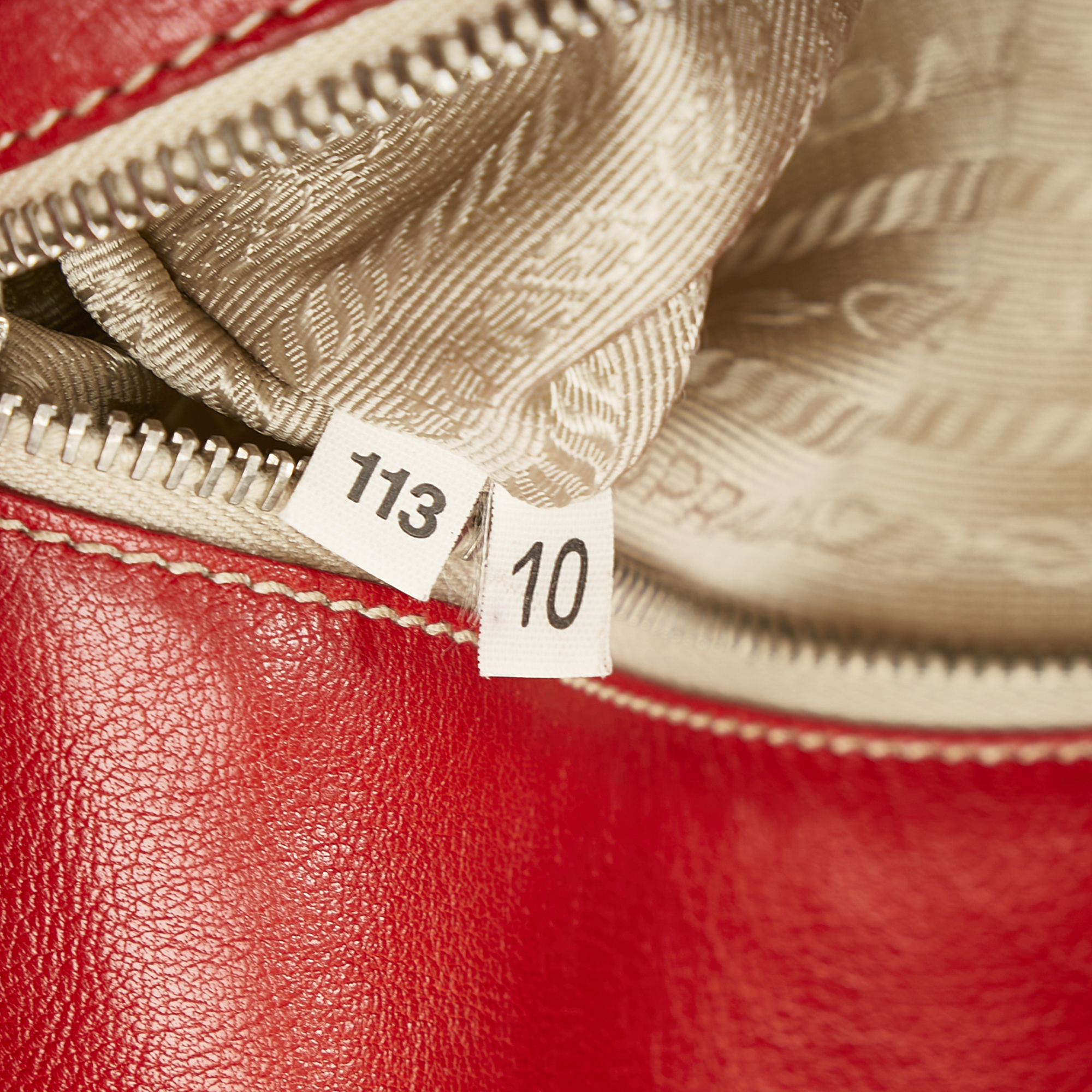 Prada Cherry Red Handbag | Red handbag, Leather briefcase men, Prada  crossbody bag