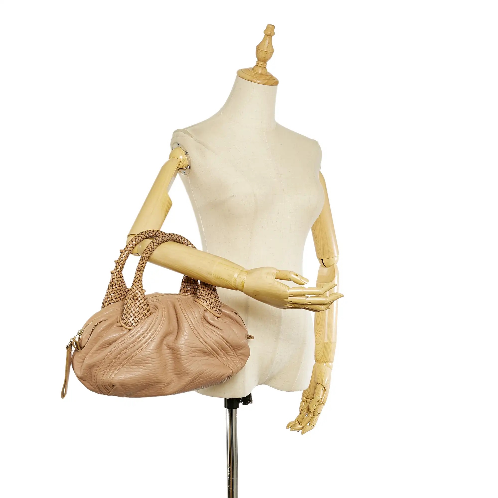 Spy leather handbag Fendi Camel in Leather - 18448677