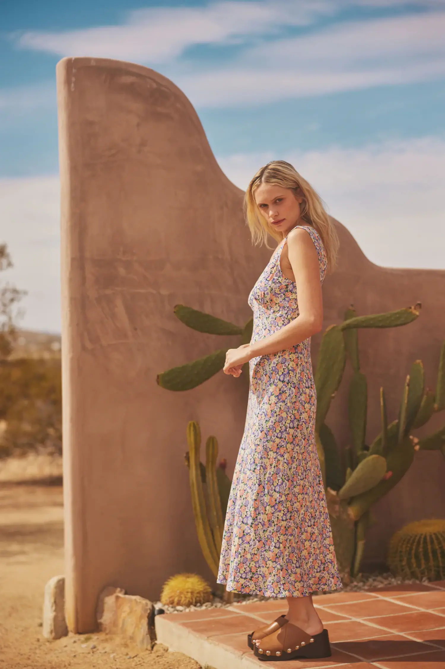 Katergo midi dress hotsell