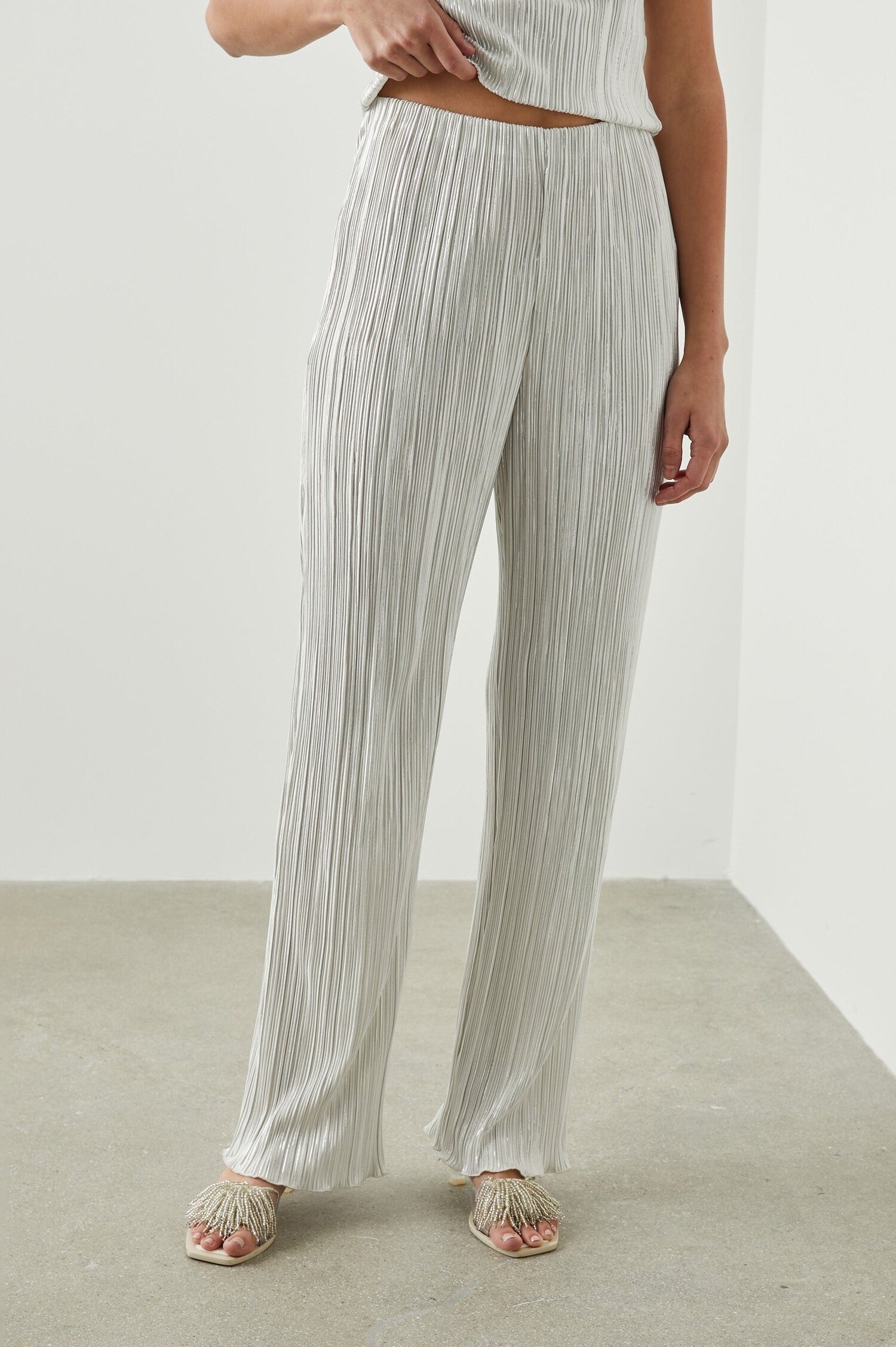 Rowan Wide Leg Cargo Pant