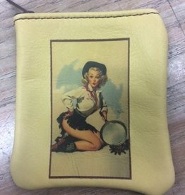 Accessory Coin Purse- Girl with Pan