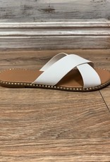 Shoes White criss cross sandal