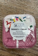 Beauty Berries & Cream Bath Bomb