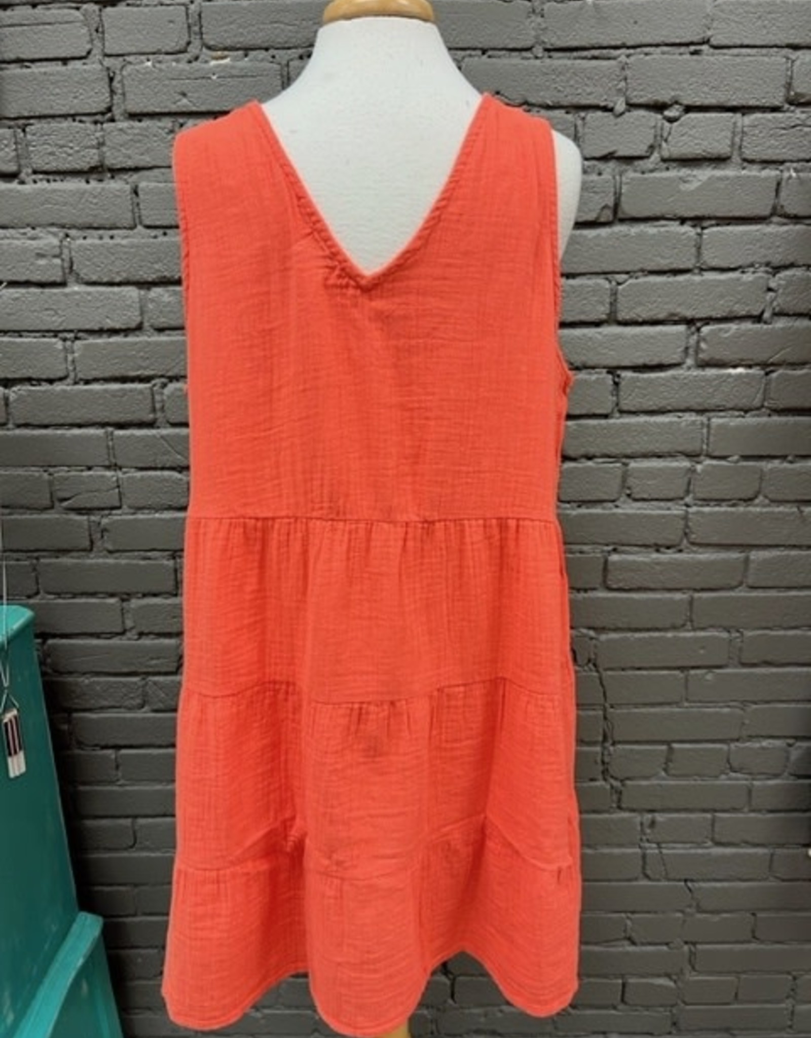 Dress Mindy Coral Button Tiered Dress