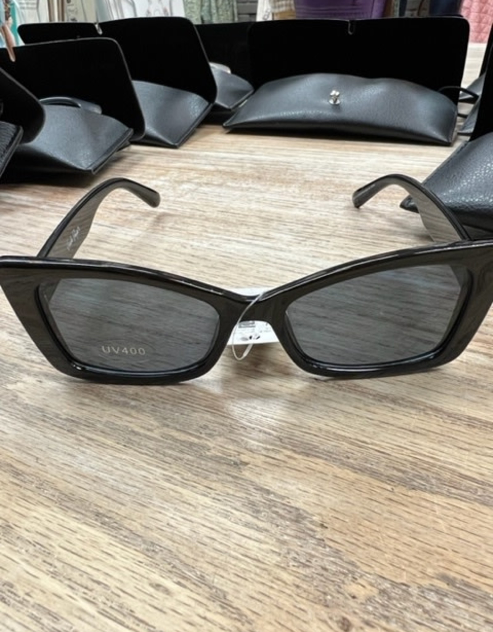 Sunglasses Sunglasses w/ Case