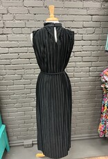 Dress Carly Silky Black Midi Dress