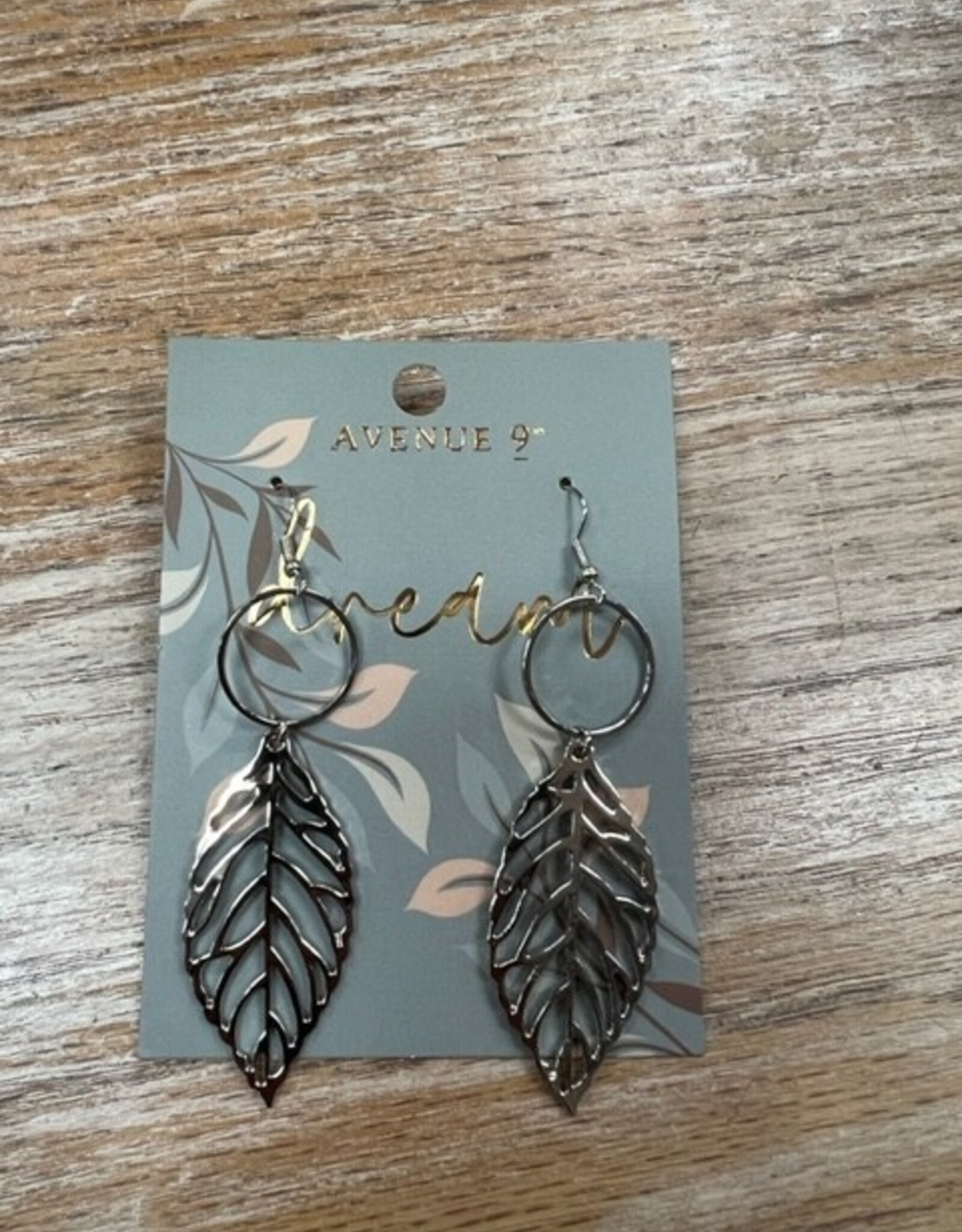 Jewelry Leaf Pattern Earrings