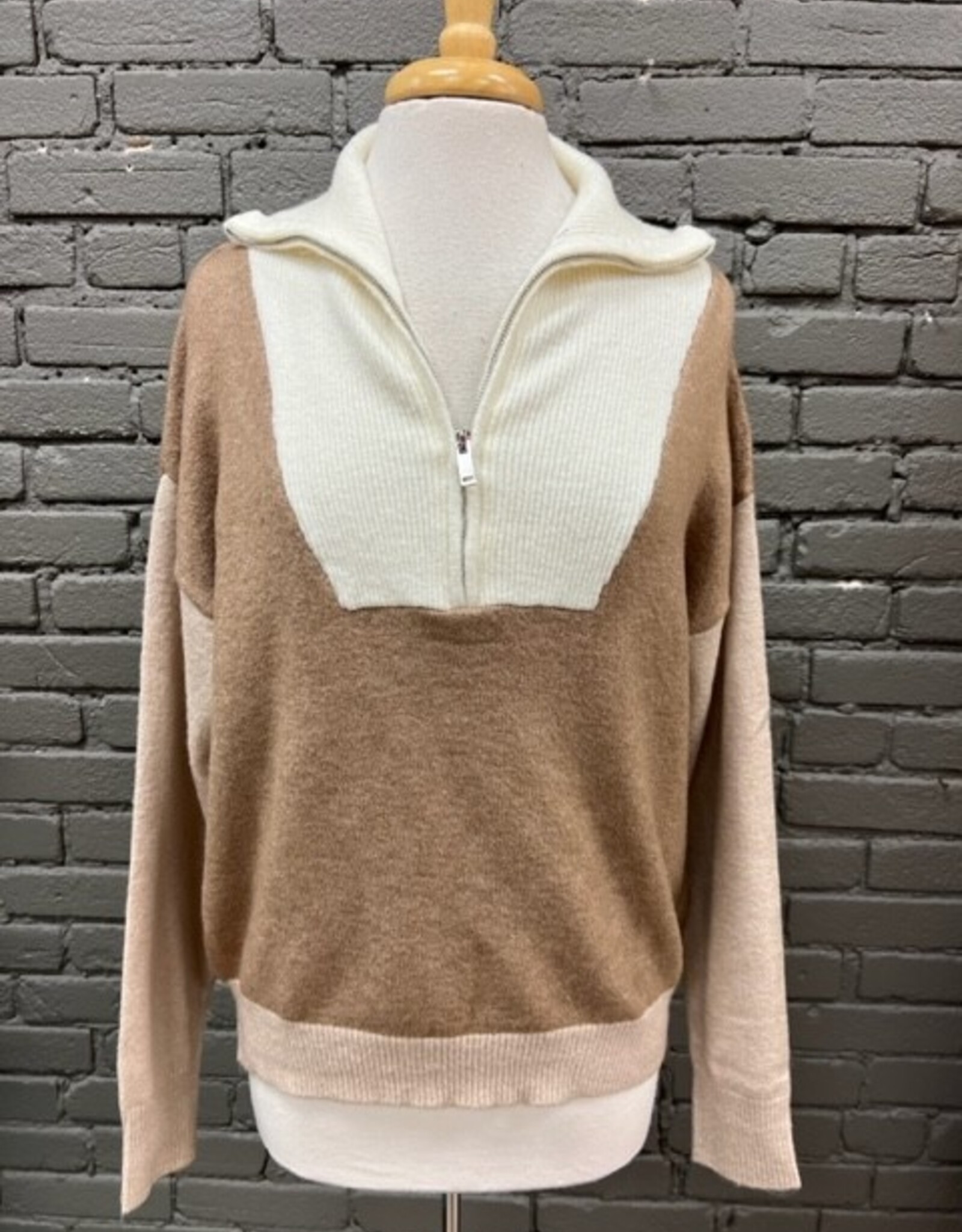 Sweater Daphne Colorblock Half Zip Sweater