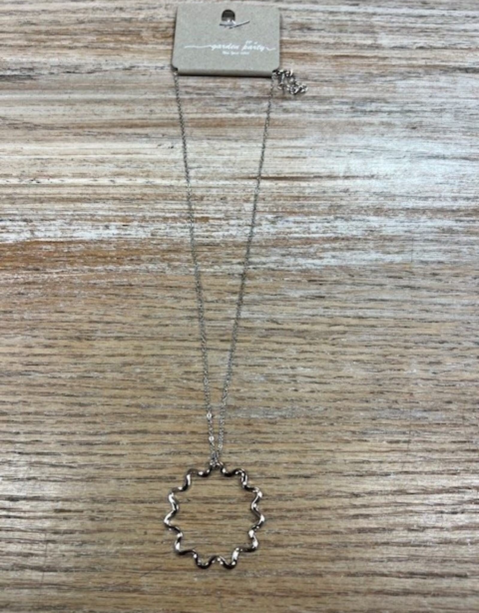 Jewelry Silver Necklace w/ Star Burst Pendant