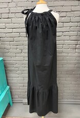 Dress Julip Black Halter Maxi Dress