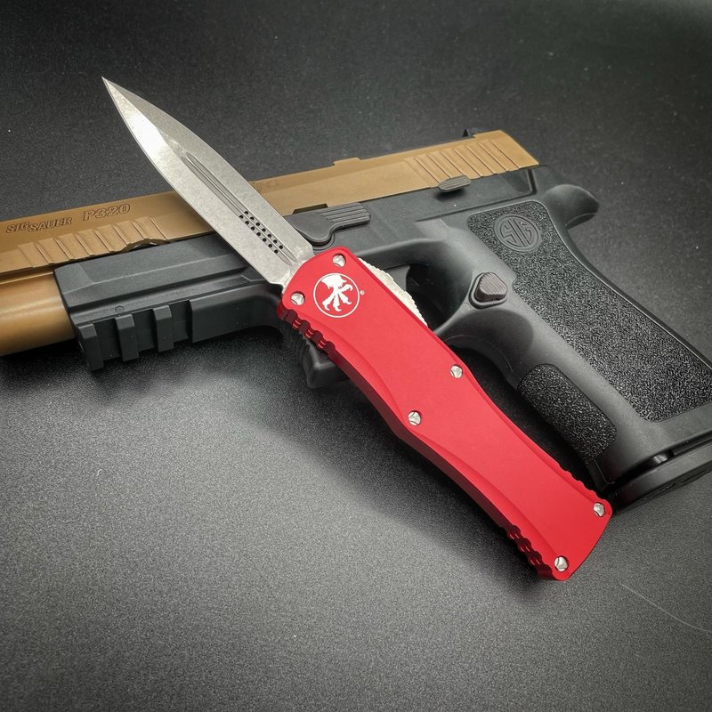 Microtech Microtech HERA,  Red Frame, Blade - Double Edge Stonewashed