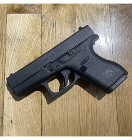 Used Range Glock 42, 380 acp, fixed sights, 6 rd, 2 mags