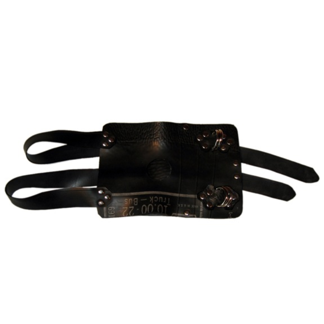 In Her Tube Thigh Harness