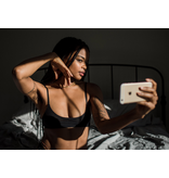 Sexting Myself: How to Take Sexy, Sensual Selfies