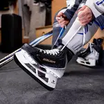 Skates