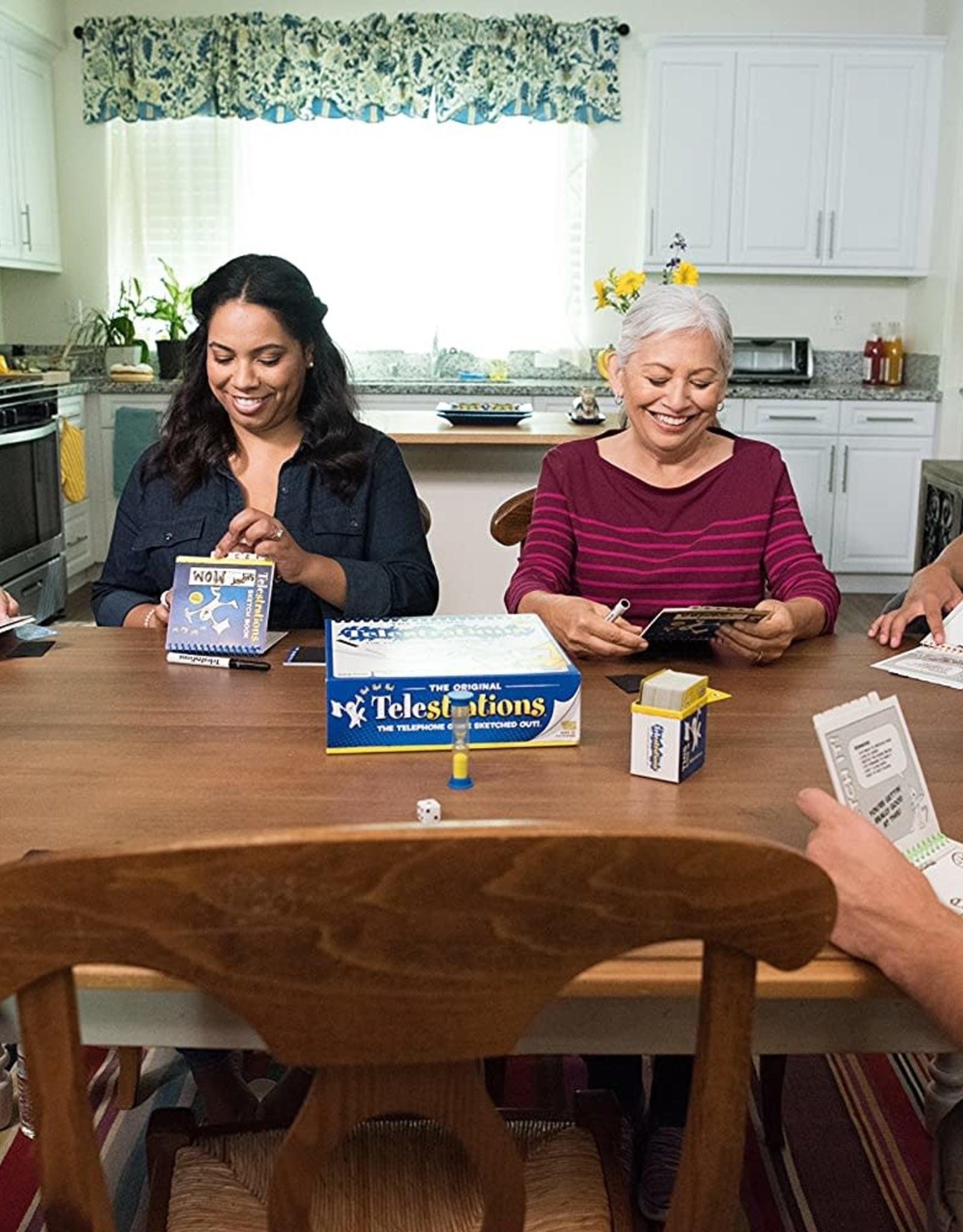 USAopoly Telestrations - The Original