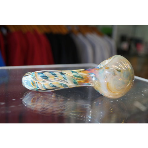 Devin Sagan Glass Devin Sagan Spoon Pink Fume Twist Devin Sagan Glass Devin Sagan Spoon Pink Fume Twist